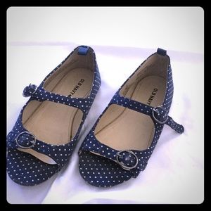 Old Navy sandals